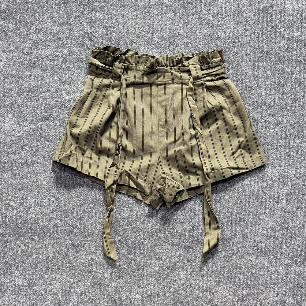 IRIS Shorts Womens M Green Stripe Paperbag Twill Pleated Pull On Casual Summer